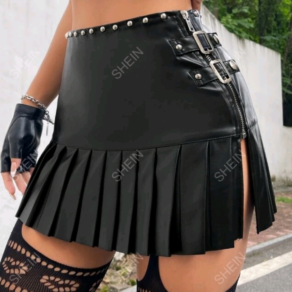 Faux Leather Studded pleated buckle Skirt